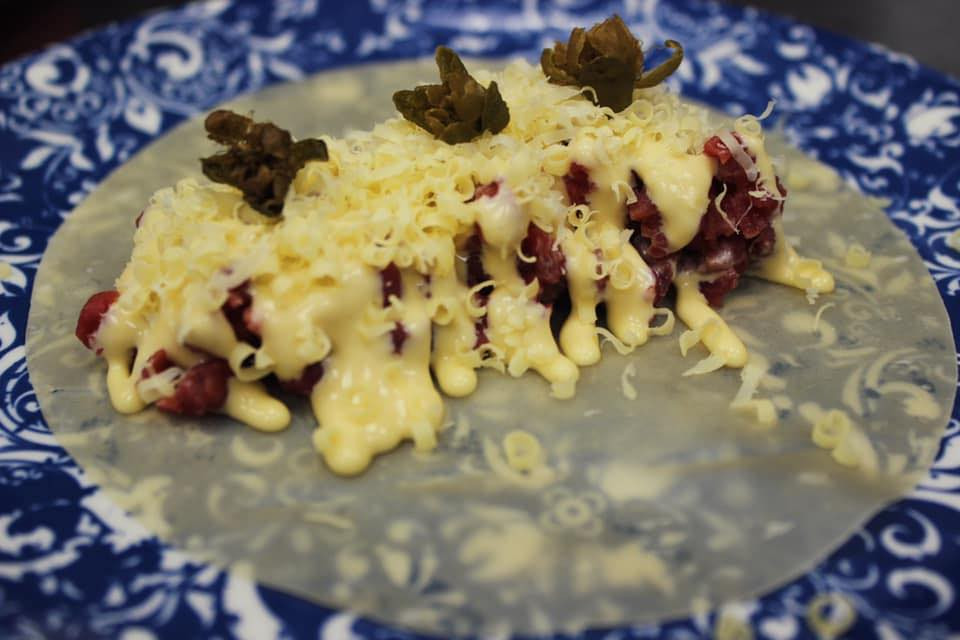 Dicharachero