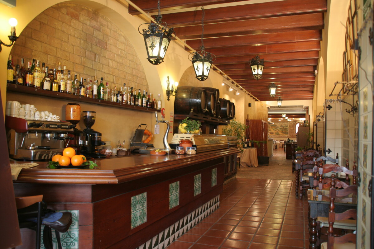 Palace Fesol